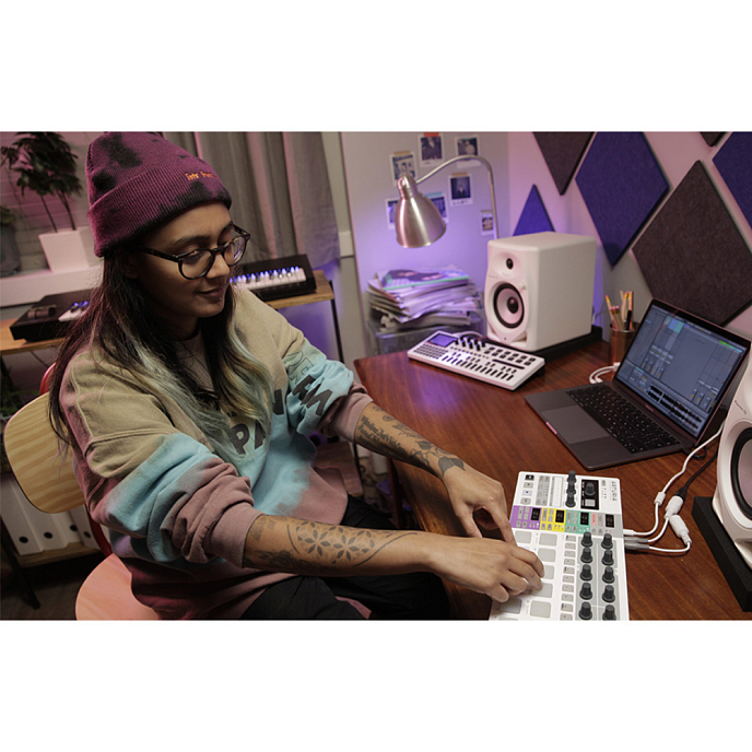 Студийный монитор Pioneer DM-50D-BT Black - рис.8