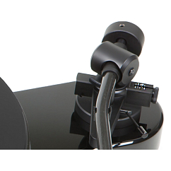 Проигрыватель винила Pro-Ject RPM 3 Carbon Piano Black