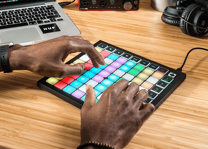 Контроллер Novation Launchpad X - рис.5