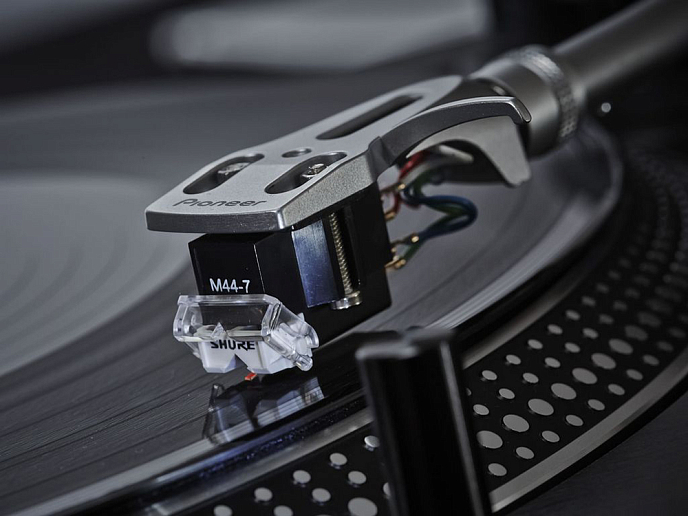 Проигрыватель винила Pioneer PLX-1000 - рис.3