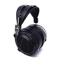 High End наушники Audeze LCD-2 Classic Case