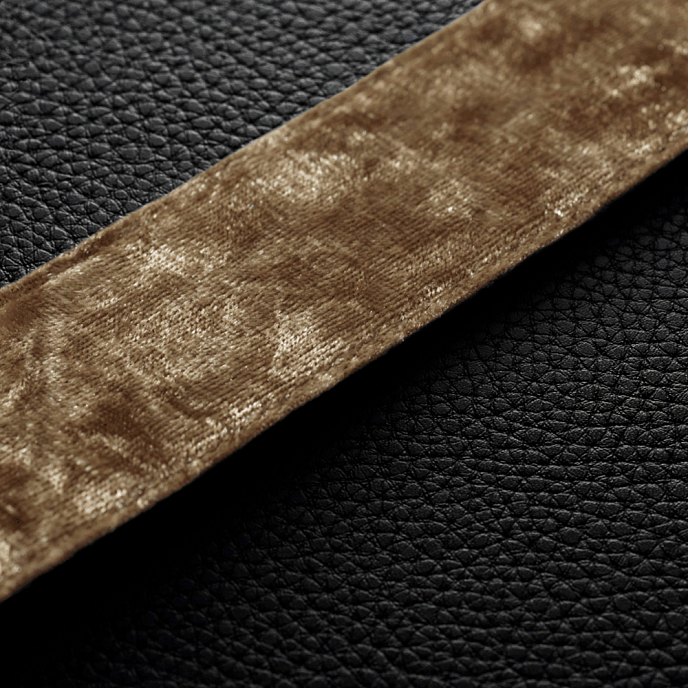 Портативная колонка Marshall Tufton Black and Brass - рис.11