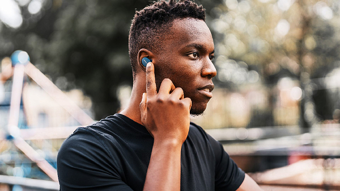 Беспроводные наушники Bose Sport Earbuds Glacier White - рис.11