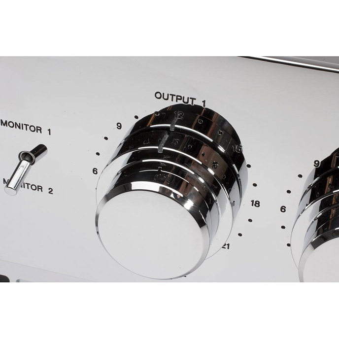 Предусилитель Burmester 808 MK5 - рис.9