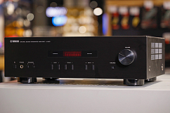 Интегральный усилитель Yamaha A-S201 Black