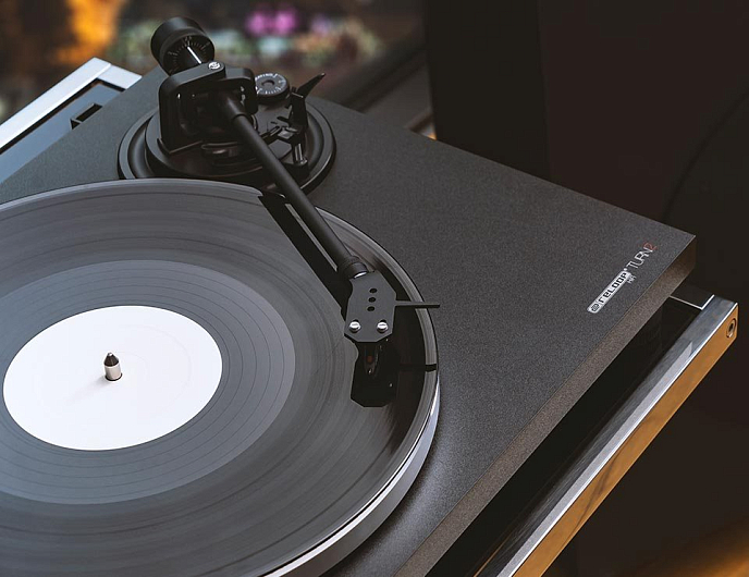 Проигрыватель винила Reloop TURN 2 Black - рис.4