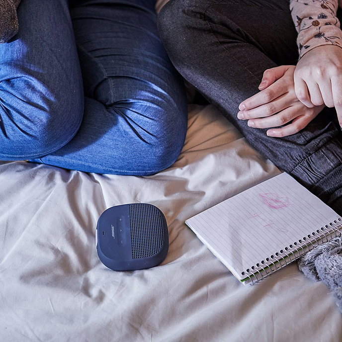 Портативная колонка Bose SoundLink Micro Stone Blue - рис.9