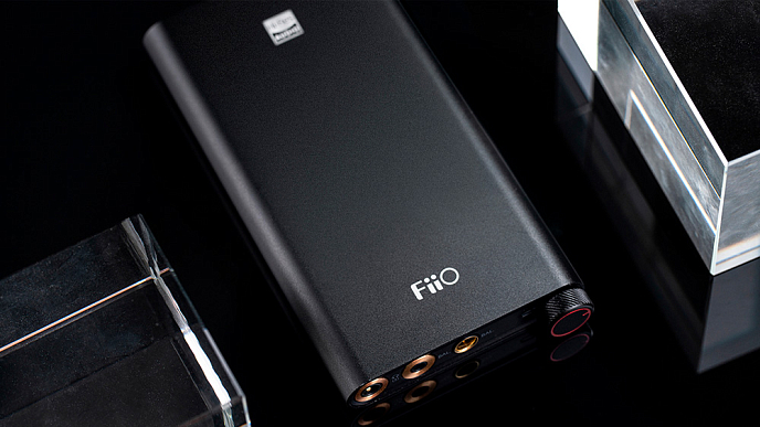 Усилитель для наушников с ЦАП FiiO Q3 Black - рис.9