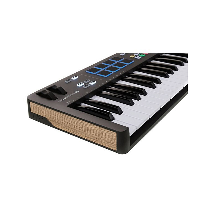 MIDI-клавиатура Arturia KeyLab Essential 61 mk3 Black Edition клавишный контроллер_OpenBox - рис.11