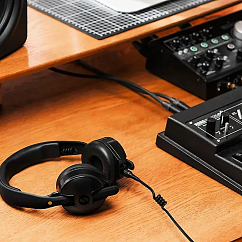 Наушники накладные RODE NTH-50 Black