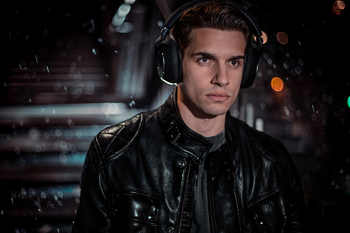 Беспроводные наушники Bowers & Wilkins PX7 Carbon Black - рис.11