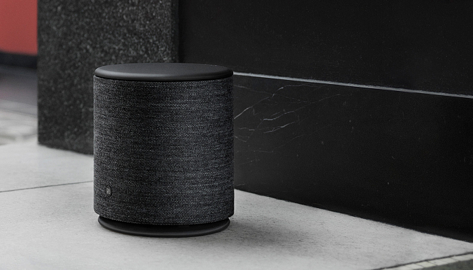 Портативная колонка Bang & Olufsen Beoplay M5 Black - рис.1