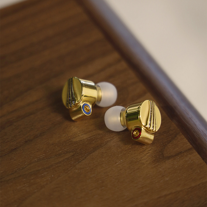 High End наушники FiiO FDX - рис.2