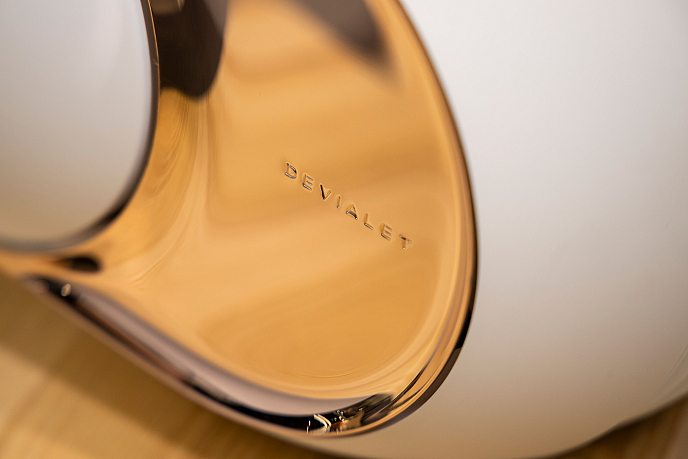 Комплект Devialet Phantom I 108 dB Gold + Devialet Treepod Matte White - рис.17