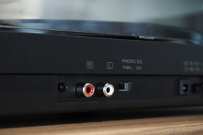 Проигрыватель винила TEAC TN-180BT-A3 Black - рис.4