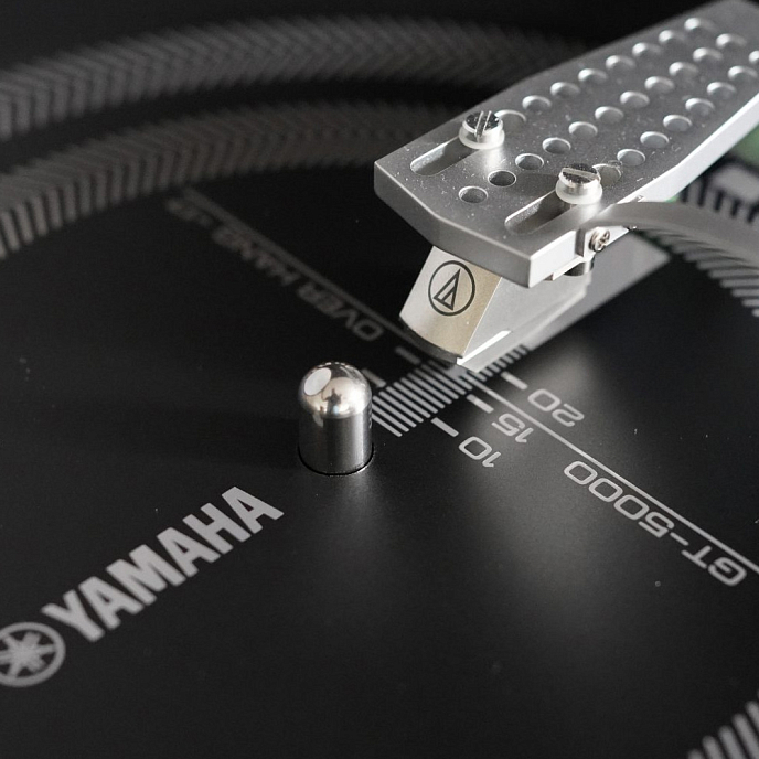 Проигрыватель винила Yamaha GT-5000 Piano Black - рис.11