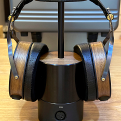 Наушники полноразмерные RAAL-Requisite 1995 Magna