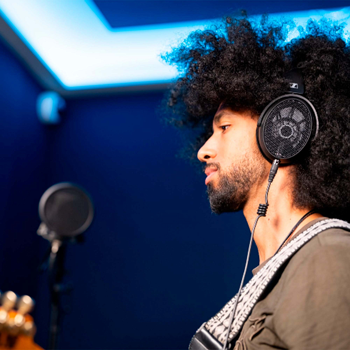 Наушники полноразмерные Sennheiser HD 490 PRO Plus Black - рис.16