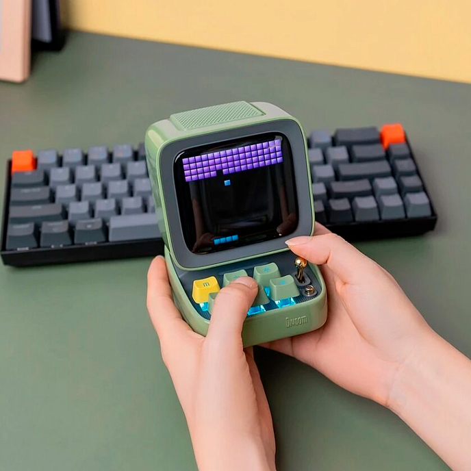 Портативная колонка Divoom Ditoo Pro Green - рис.6
