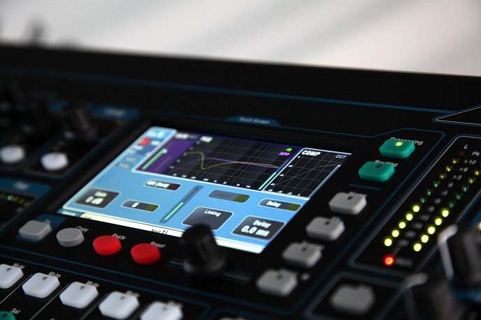 Микшерный пульт ALLEN&HEATH QU-16C - рис.13