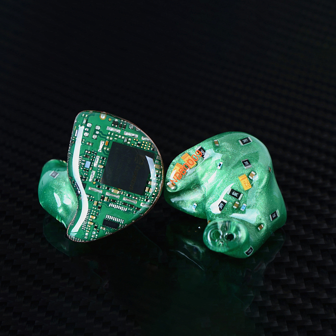 Кастомные наушники Noble Audio Agis II Custom - рис.3