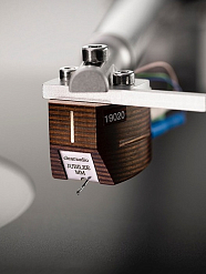 Звукосниматель Clearaudio Jubilee MM