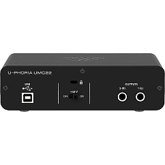 Аудиоинтерфейс BEHRINGER UMC22