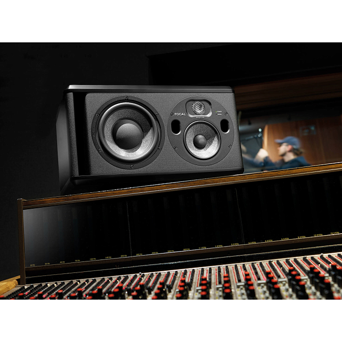 Студийный монитор Focal Trio 6 ST6 Black - рис.9