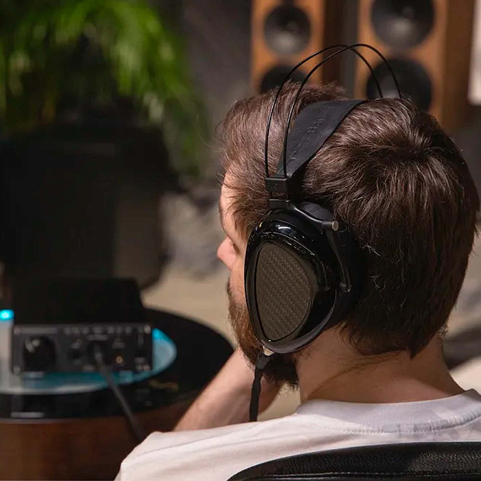 High End наушники Dan Clark Audio AEON 2 Noire Black - рис.10