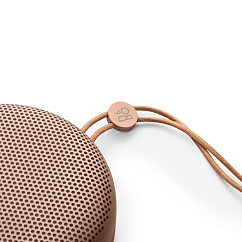 Портативная колонка Bang & Olufsen Beoplay A1 Tan