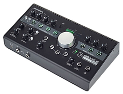 Аудиоинтерфейс MACKIE BIG KNOB STUDIO Plus