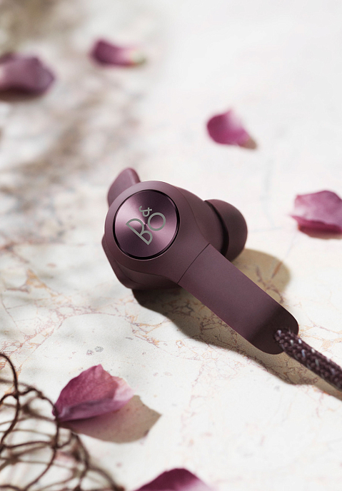 Беспроводные наушники Bang & Olufsen Beoplay E6 Dark plum - рис.7