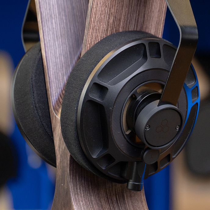 Наушники полноразмерные Final Audio D8000 Pro Limited Edition Black/Gold - рис.18