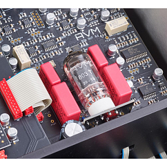 Ресивер AVM Audio CS 8.3 Silver