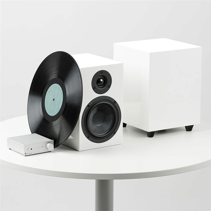 Сабвуфер Pro-Ject Sub BOX 50 Piano Black - рис.2