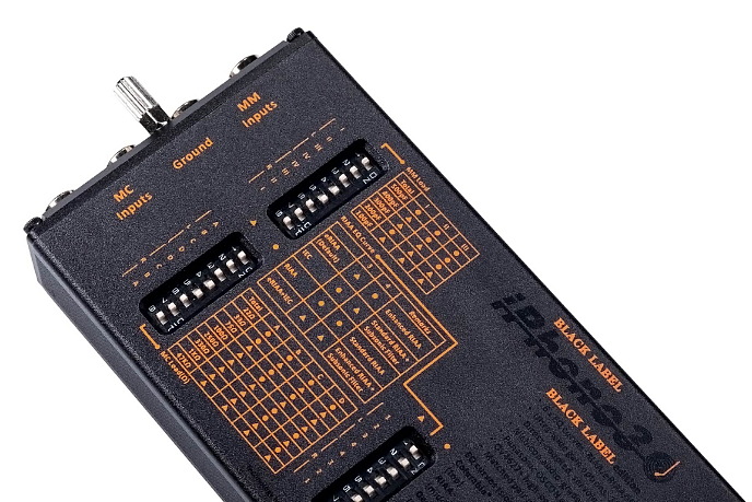 Фонокорректор iFi Micro iPhono3 Label Black - рис.1