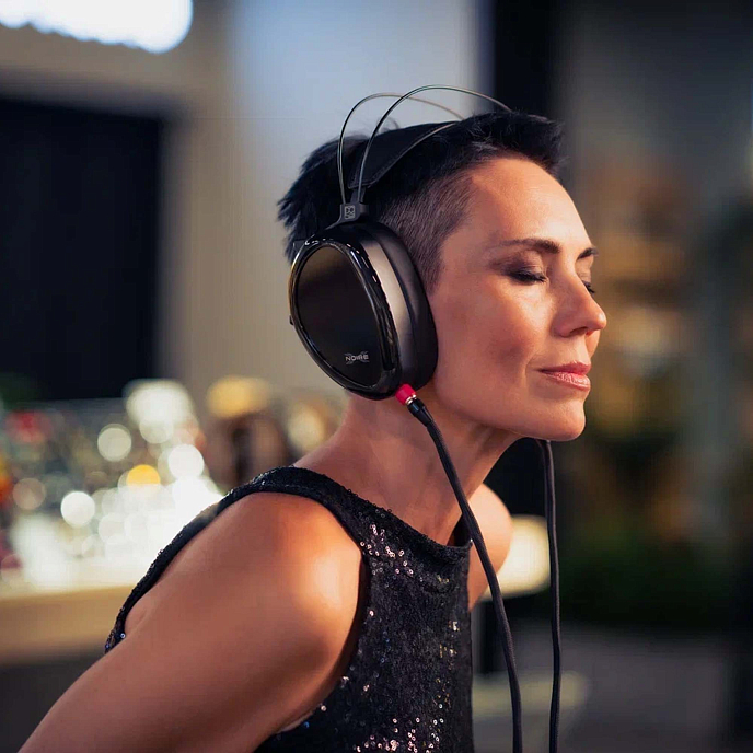 Наушники полноразмерные Dan Clark Audio Noire X - 2m 4-pin XLR cable - рис.26