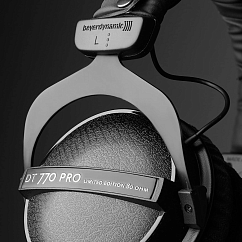 Наушники мониторные Beyerdynamic DT 770 PRO Black Limited Edition / 80 Ohm