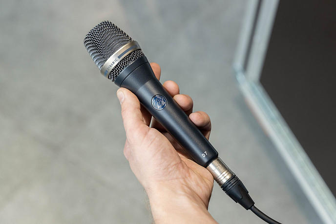 Микрофон вокальный AKG D7 - рис.6