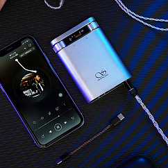 Усилитель для наушников с ЦАП Shanling H2 Black
