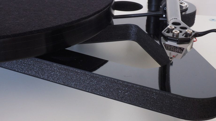 Проигрыватель винила Rega RP8 Black - рис.15