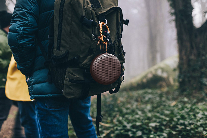 Портативная колонка Bang & Olufsen Beoplay A1 Deep Red - рис.5