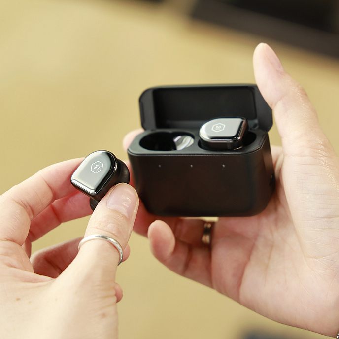 Беспроводные наушники Master & Dynamic MW08 Black - рис.2