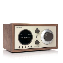 Радиоприемник Tivoli Model One+ Classic Walnut