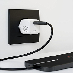 Сетевое зарядное устройство Lyambda LJC-33-1C 33W GaN White