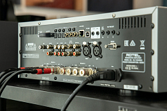 Интегральный усилитель Rotel RA-1592MKII Silver