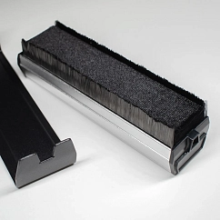 Щетка Alive Audio Antistatic Carbon Fibre & Velvet Brush Silver