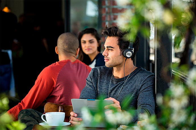 Беспроводные наушники JBL Duet BT White - рис.7