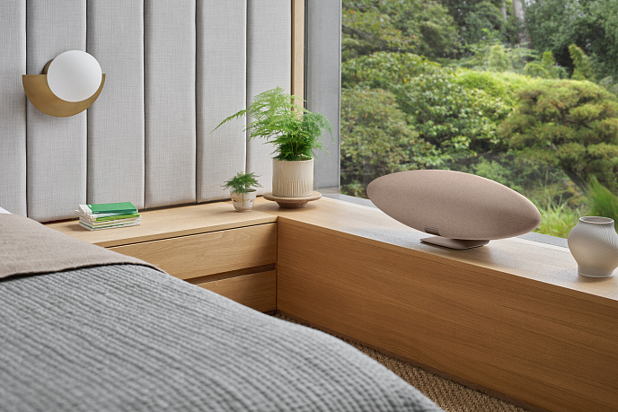 Беспроводная акустика Bowers & Wilkins Zeppelin Pro Edition Solar Gold - рис.11