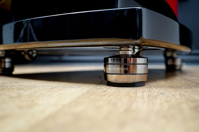 Амортизатор IsoAcoustics GAIA Titan Rhea - рис.1